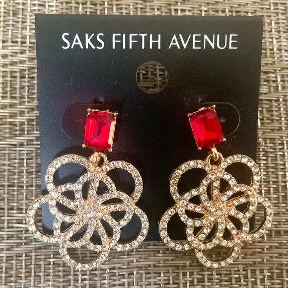 Saks Fifth Avenue EARRINGS🩷NEW Crystal / RED Flower SPARKLING DANGLE PIERCED - Picture 5 of 7